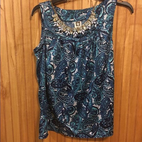 Anne Klein Tops - Anne Klein Blue Paisley Top Sz M